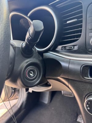 2015 Kia Optima Front Door Glass