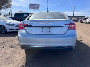 2012 Chrysler 200