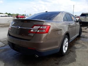 2015 Ford Taurus