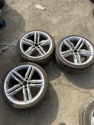 2012 Audi Audia5 Wheel And Tire