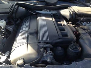 2000 BMW 528i