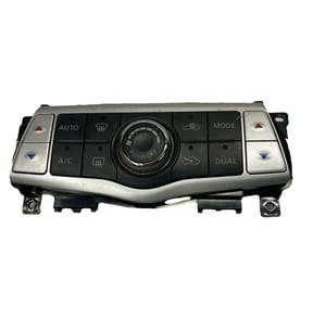 2014 Nissan Maxima Climate Control