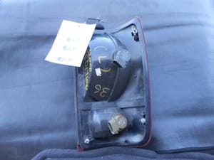 2001 Ford Expedition Tail Light