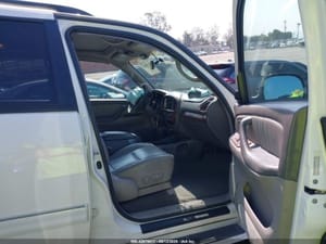 2003 Toyota Sequoia