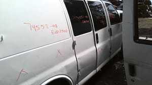 2008 GMC Expr25