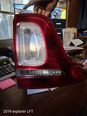 2014 Ford Explorer Tail Light