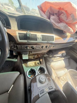 2003 BMW 745i