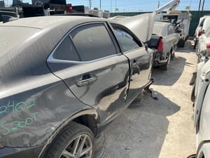 2016 Lexus Is200t