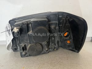 2005 GMC Envoy Headlight