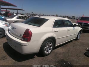 2005 Chrysler 300