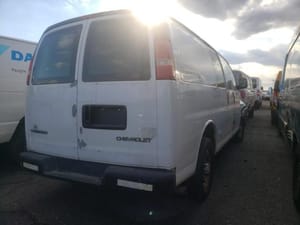 2006 GMC Expr15