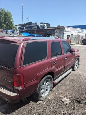 2005 Cadillac Escalade