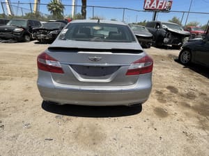 2012 Genesis Genesi