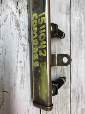 2014 Jeep Compass Fuel Injection Rail