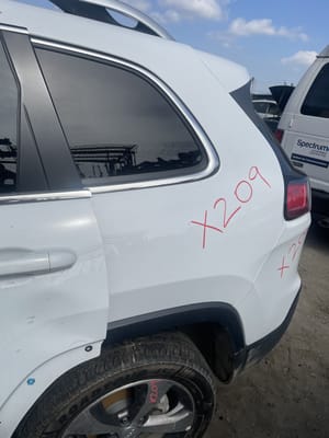 2020 Jeep Cherokee