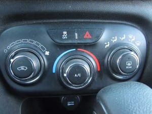 2013 Dodge Dart Temp Control