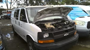 2004 GMC Expr25
