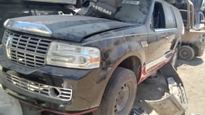 2007 Lincoln Navigator Front Bumper