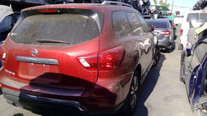 2017 Nissan Pathfinder