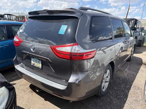 2016 Toyota Sienna
