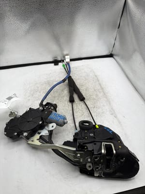 2013 Lexus Ls460 Rear Door Latch
