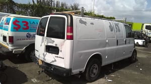 2005 GMC Expr25