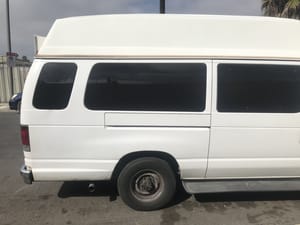 2006 Ford E-350