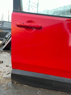 2016 Jeep Renegade Front Door
