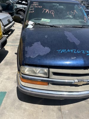 2000 GMC S10bla