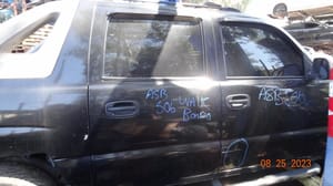 2004 GMC Aval15