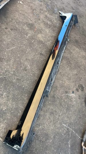 2015 Lexus Ct200h Rocker Moulding