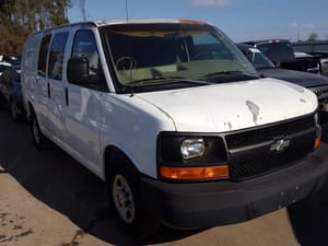 2002 GMC Expr15