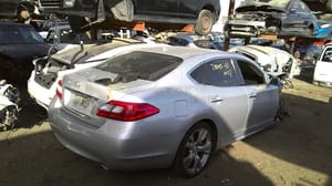 2011 Infiniti M37