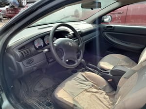 2005 Chrysler Stratus