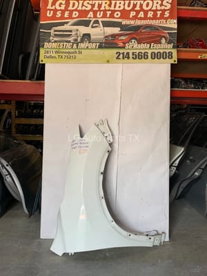 2019 Nissan Rogue Fender, R