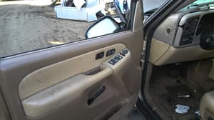 2000 GMC Sub150