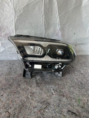 2022 Dodge Durango Headlight