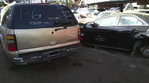 2000 GMC Sub150