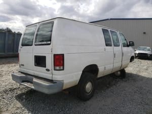 2000 Ford E-150