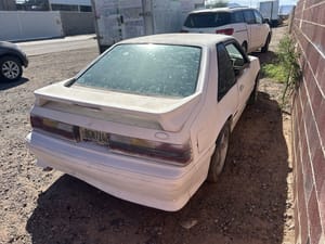 1990 Ford Mustang