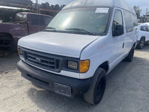 2003 Ford E-250