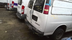 2004 GMC Expr25