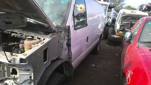 2002 Ford E-250