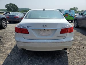 2011 Genesis Genesi