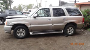 2002 Cadillac Escalade