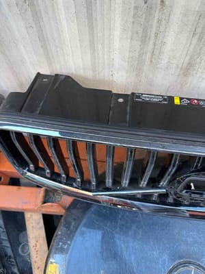 2020 Volvo Xc90 Grille