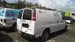 2005 GMC Expr25