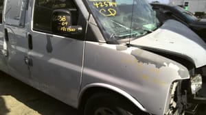 2004 GMC Expr15