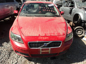 2004 Volvo S40