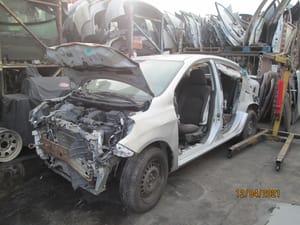 2014 Nissan Versa Combination Switch